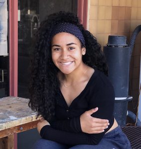 Kaitlyn Puletasi-ena