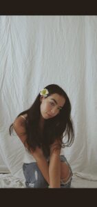 Elizabeth Hansen Vicky Hansen