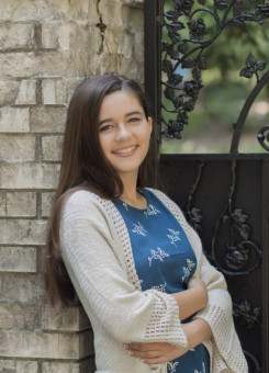 Avery Laurel Carbone